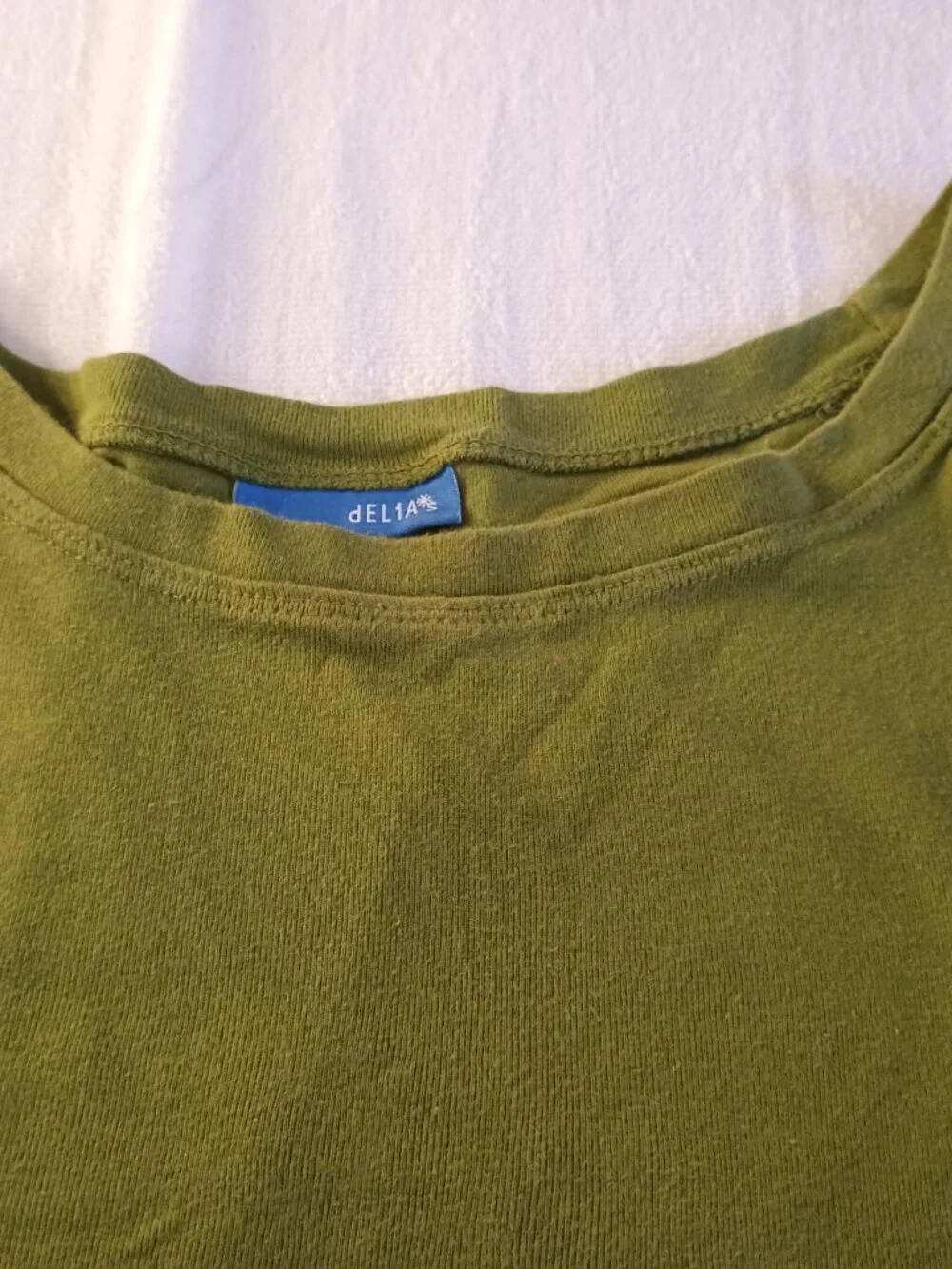 NWOT Delia's Girl XS T-Shirt 100% Cotton Green Breathable Twee Minimalist Summer